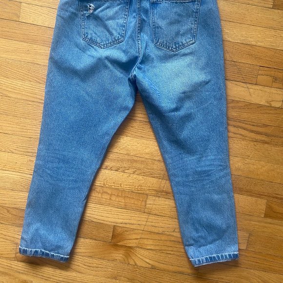 ONLY "Kelly" High-Waisted Mom Jeans - Picture 4 of 7